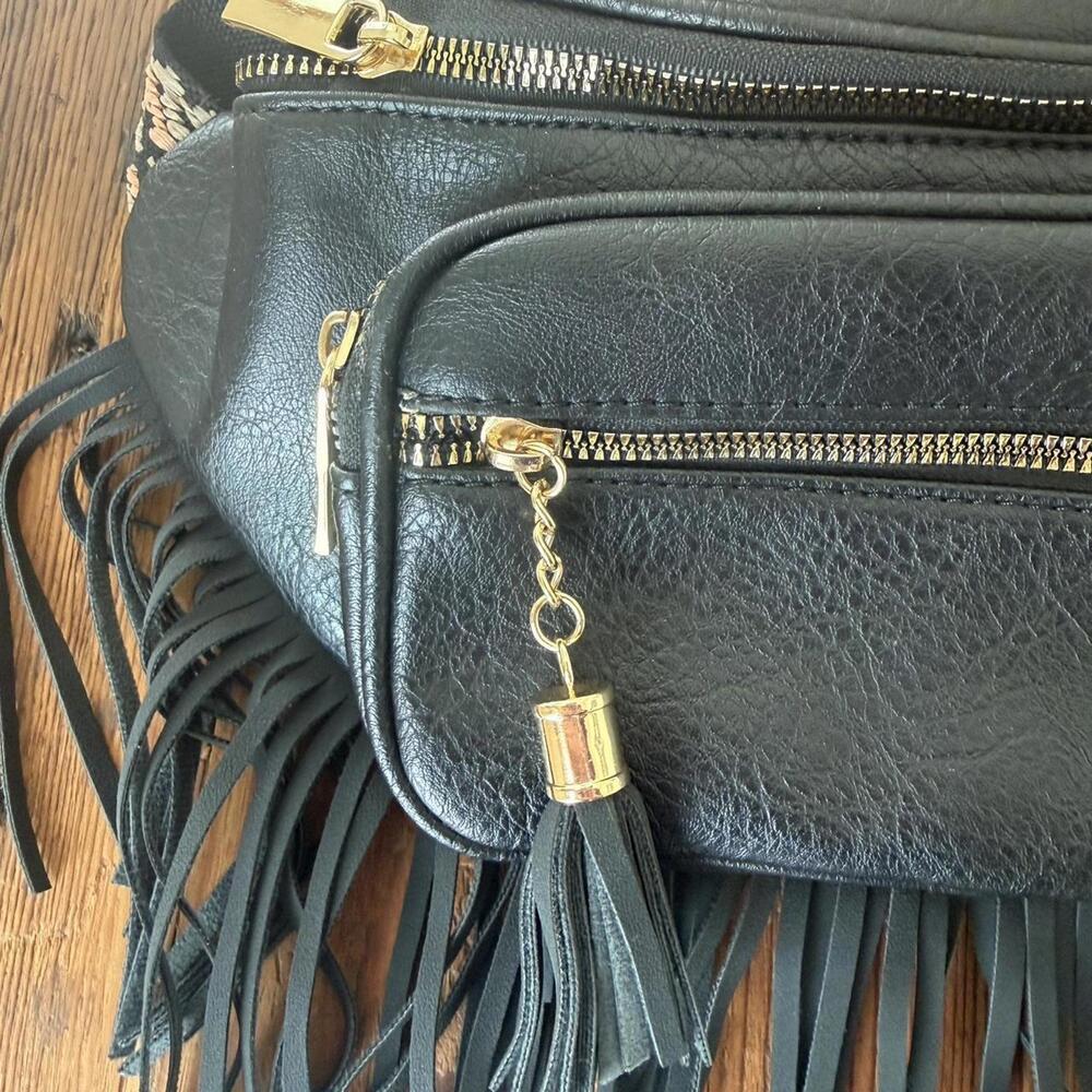 Boutique black faux leather Fringe bag - Picture 2 of 6